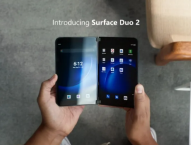 微软SurfaceDuo2双屏手机配备更大屏幕5G和三重后置摄像头